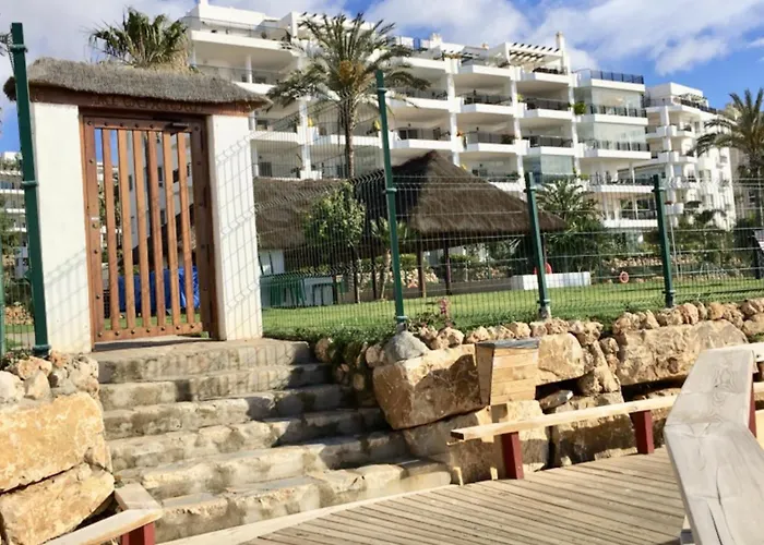 Mi Capricho 170 Beachfront Apartment