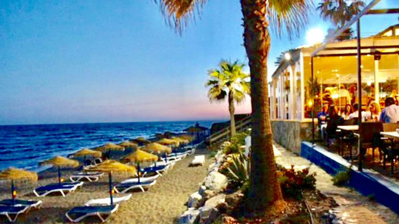 Mi Capricho 170 Beachfront Appartement *