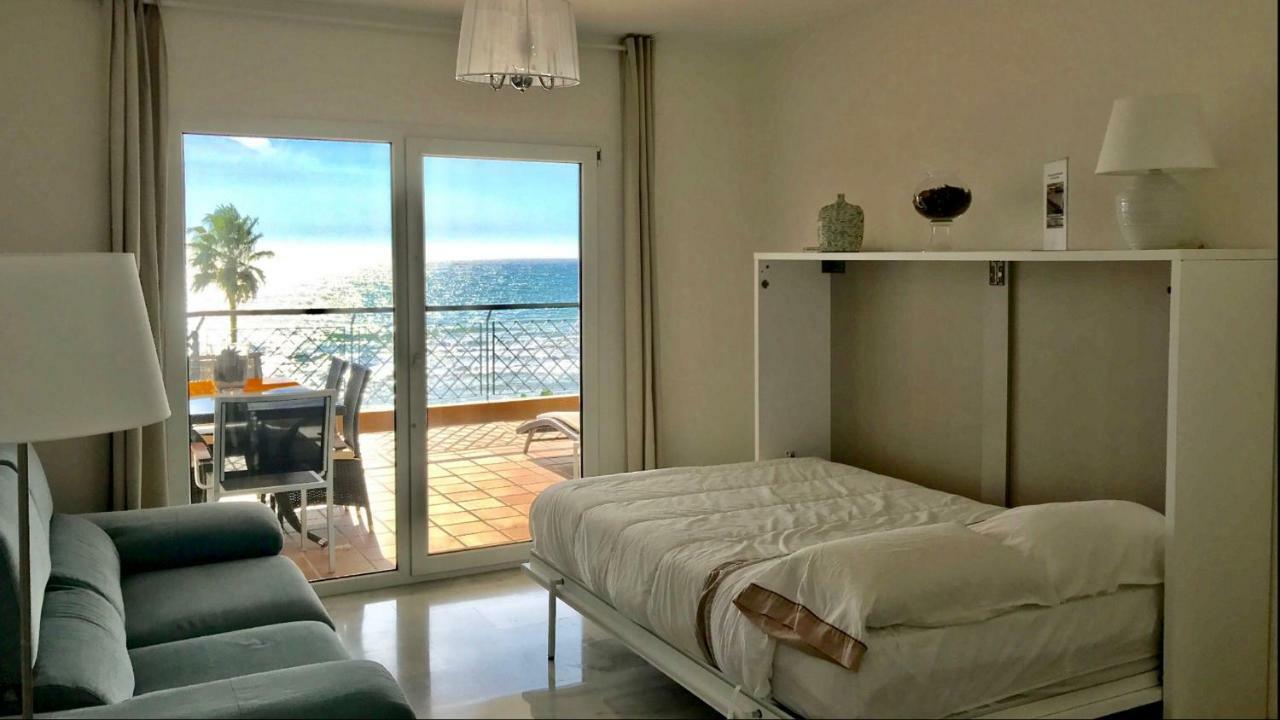 Mi Capricho A16 Beachfront Appartamento